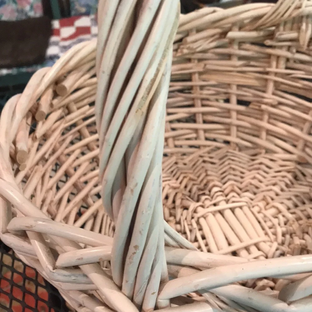 White Basket Large Sturdy Handle